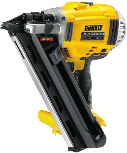 DEWALT Akkus kétsebességes szegező (akkumulátor nélkül) DCN692N