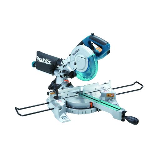 Makita Gérvágó fűrész 216 mm-es lámpával, 1400 W LS0815FLN